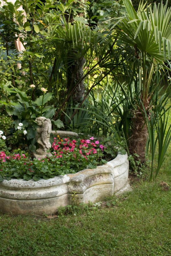 Al Rustico Hotel Torbole Sul Garda Ngoại thất bức ảnh